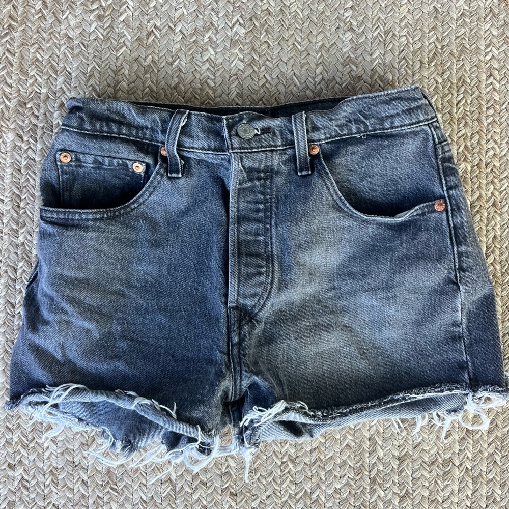 Levi’s Jean Shorts Black Size 28